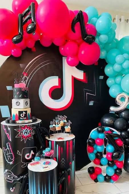 Tiktok animação de festas e eventos